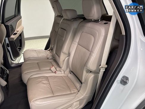 Used 2022 Lincoln Aviator Reserve w/ Equipment Group 201A image 26