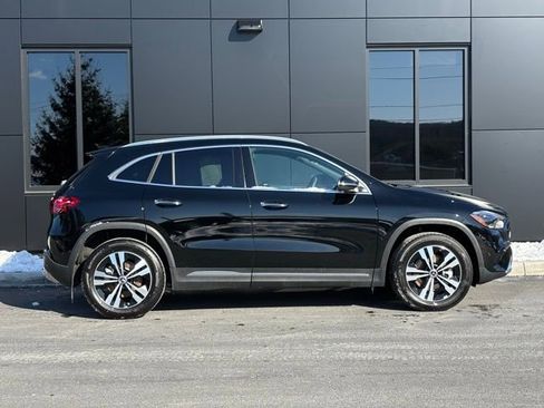 Used 2026 Mercedes-Benz GLA 250 4MATIC image 8