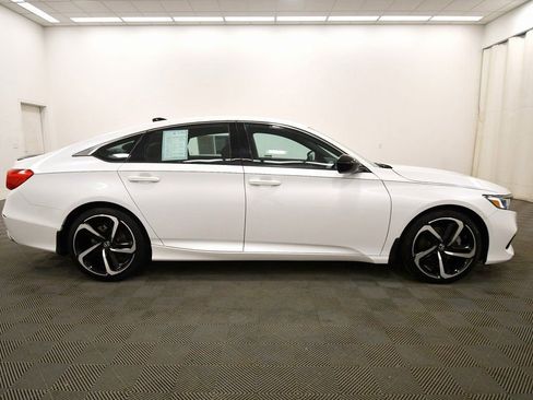 Certified 2021 Honda Accord Sport image 9