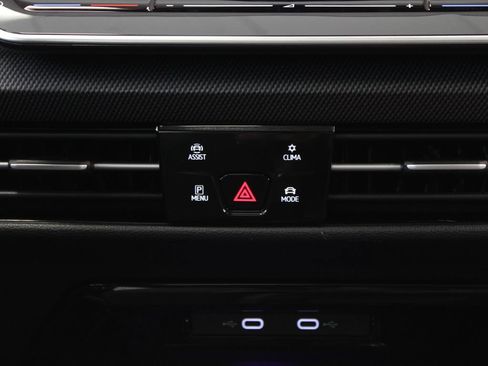 Used 2025 Volkswagen GTI SE FWD image 26
