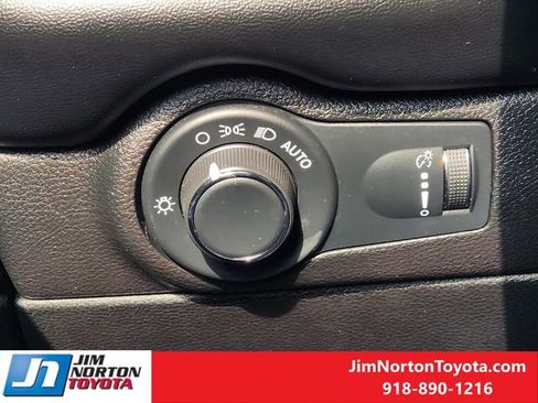 Used 2024 Dodge Durango GT image 22