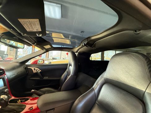 Used 2006 Chevrolet Corvette Coupe w/ Preferred Equipment Group image 14