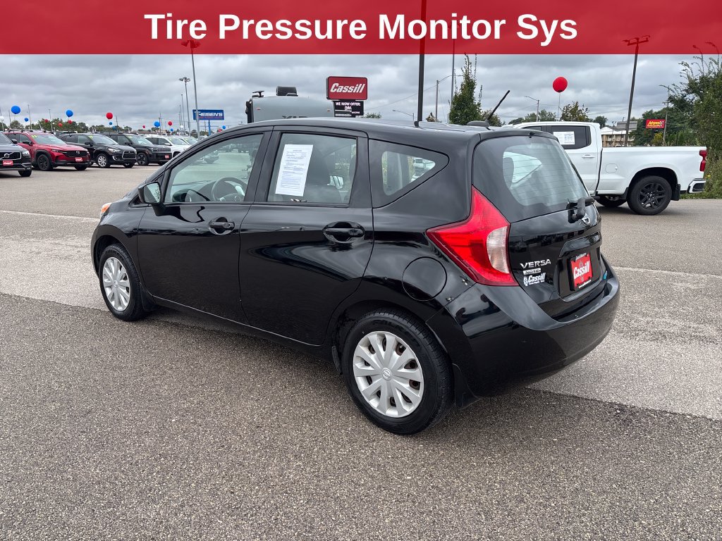 Used 2016 Nissan Versa Note SV FWD image 3