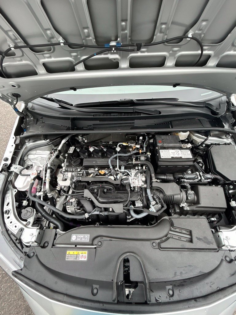 Used 2026 Toyota Corolla SE FWD image 10