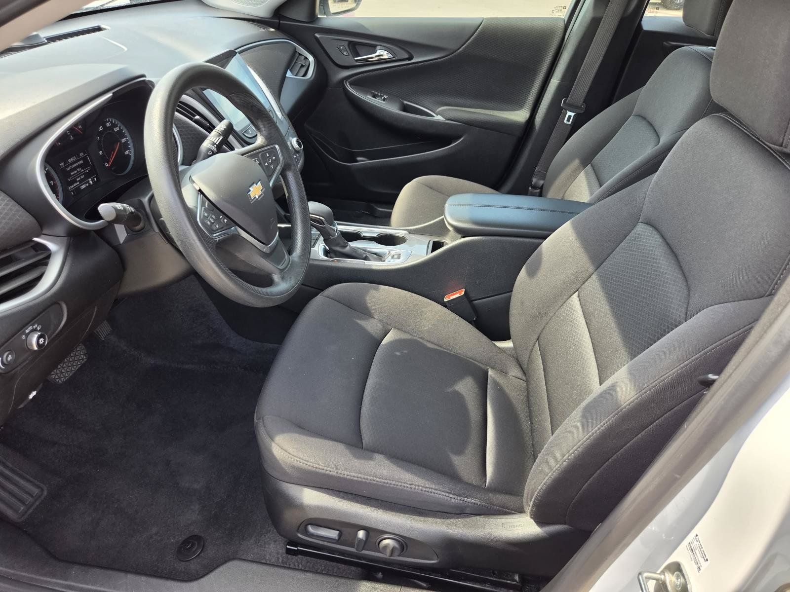 Used 2024 Chevrolet Malibu LT FWD image 22