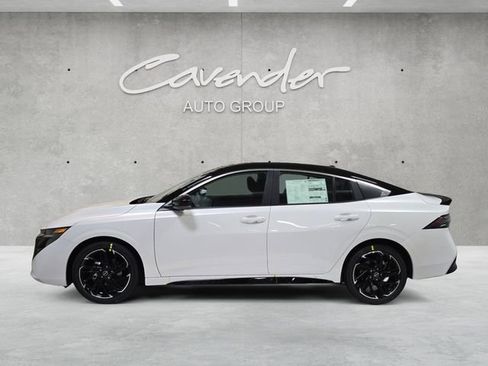 New 2026 Nissan Sentra SR FWD image 13