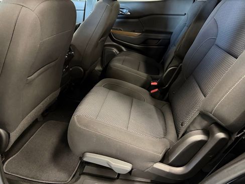 Used 2020 GMC Acadia SLE w/ Driver Convenience Package image 23