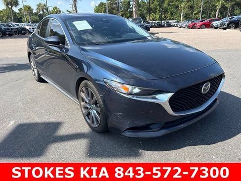 Used 2019 MAZDA MAZDA3 Sedan FWD image 3