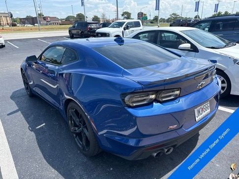 Used 2021 Chevrolet Camaro LT w/ RS Package RWD image 9