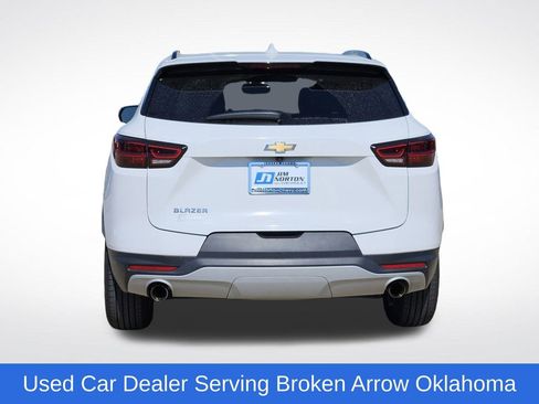 Used 2023 Chevrolet Blazer LT image 7