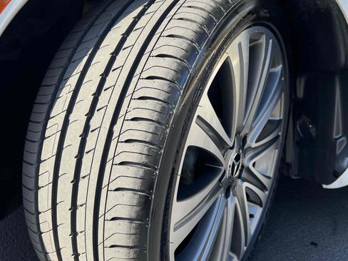 Used 2022 Mercedes-Benz E 350 Sedan image 15