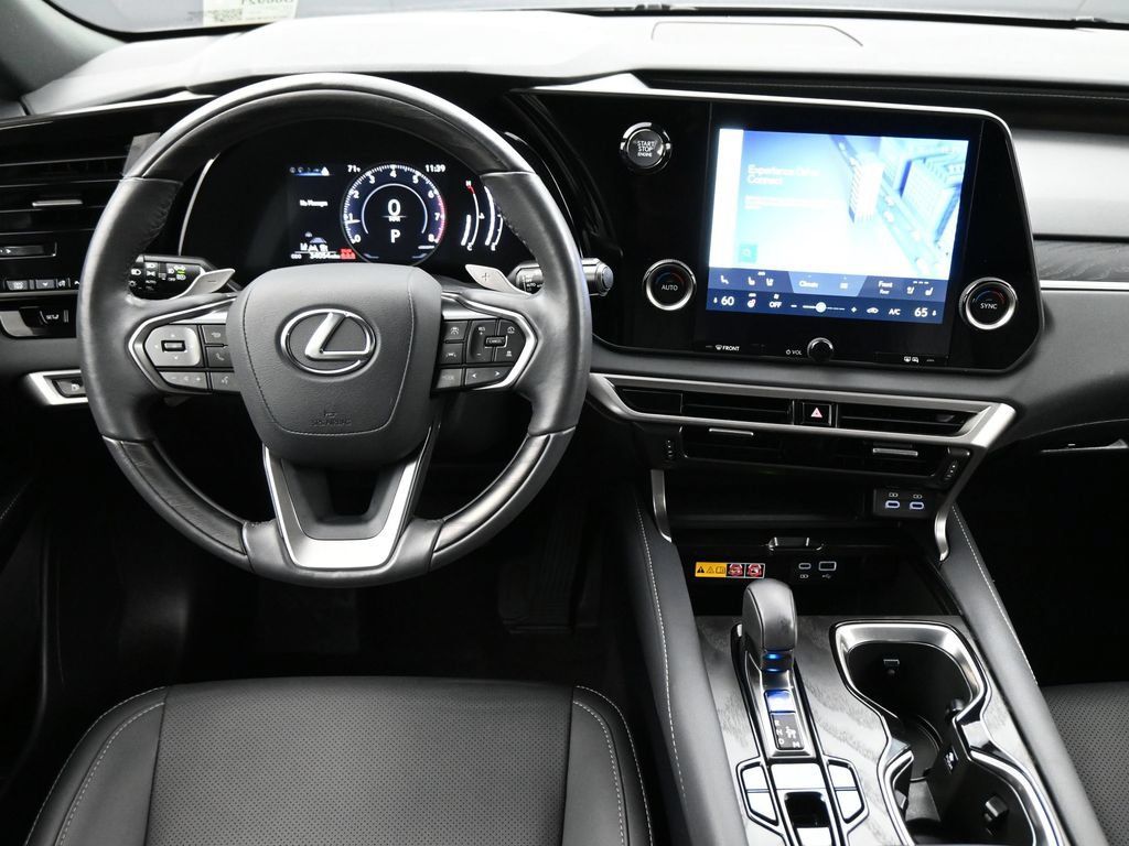 Used 2024 Lexus RX 350 Premium w/ Accessory Package (Z1) AWD/4WD image 6