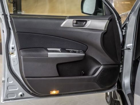 Used 2012 Subaru Forester 2.5X w/ Popular Pkg 1 image 42