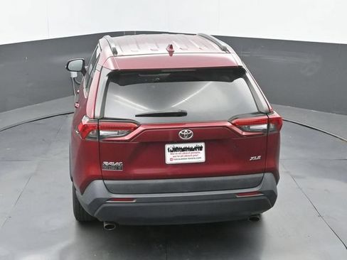 Used 2020 Toyota RAV4 XLE FWD image 15