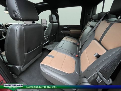 Used 2021 Chevrolet Silverado 2500 High Country w/ Z71 Off-Road Package image 33