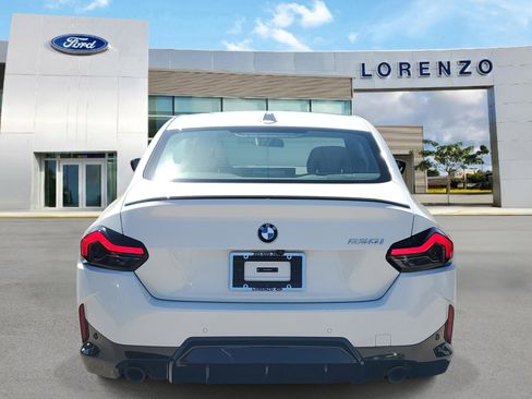 Used 2024 BMW 230i Coupe w/ Premium Package RWD image 4