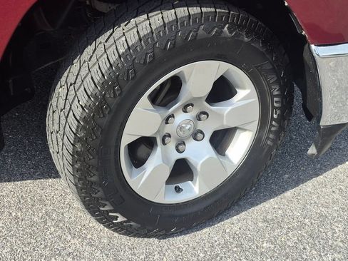 Used 2019 RAM 1500 Big Horn AWD/4WD image 3
