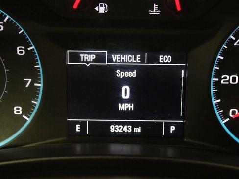 Used 2018 Chevrolet Equinox LT AWD/4WD image 10