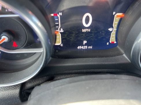 Used 2018 Jeep Wrangler Unlimited Sahara w/ Dual Top Group image 16