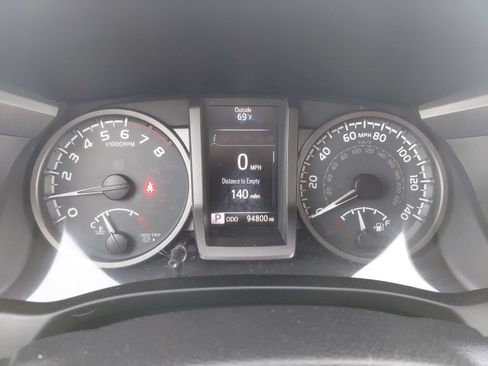 Certified 2018 Toyota Tacoma TRD Pro AWD/4WD image 31