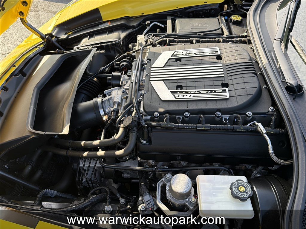 Used 2016 Chevrolet Corvette Z06 w/ C7.r Special Edition RWD image 7