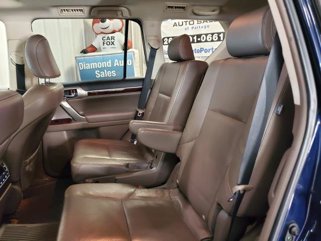 Used 2019 Lexus GX 460 Premium AWD/4WD image 9