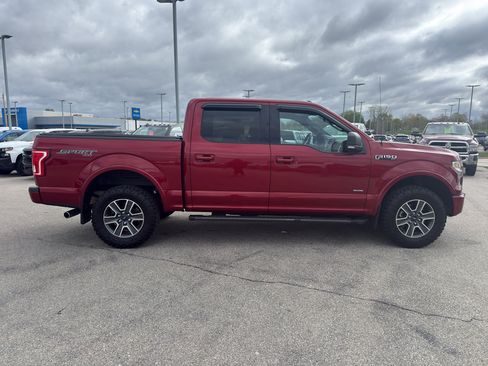 Used 2016 Ford F150 XLT w/ Equipment Group 302A Luxury AWD/4WD image 4