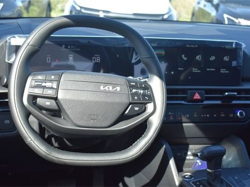 New 2026 Kia Sportage X-Line w/ X-Line Premium Package image 21