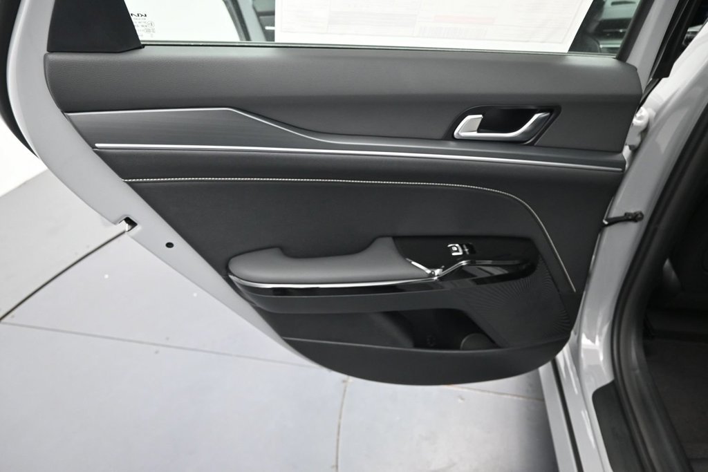 New 2027 Kia K5 GT-Line AWD/4WD image 16
