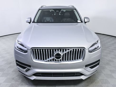 Certified 2025 Volvo XC90 B5 Core AWD/4WD image 37