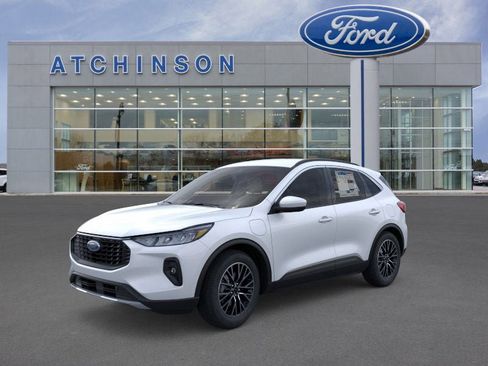 New 2026 Ford Escape SE image 1