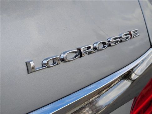 Used 2014 Buick LaCrosse Leather image 9