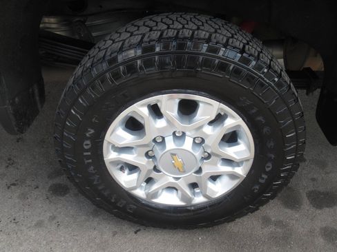 Used 2024 Chevrolet Silverado 2500 LT w/ All Star Edition AWD/4WD image 12