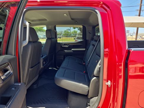 Certified 2026 Chevrolet Silverado 1500 LT Trail Boss w/ Convenience Package II AWD/4WD image 15