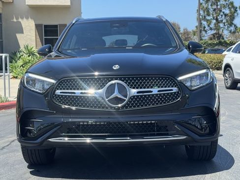 Used 2026 Mercedes-Benz GLC 300 image 3