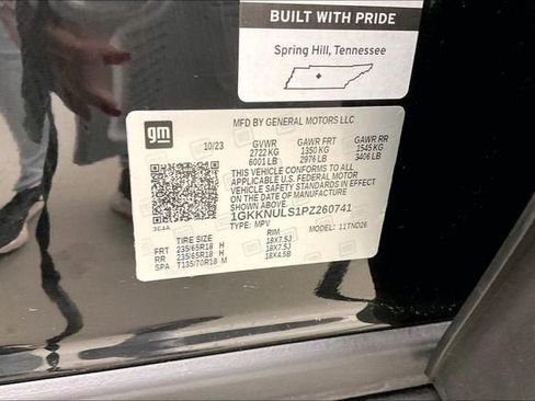 Certified 2023 GMC Acadia SLT w/ Technology Package image 32