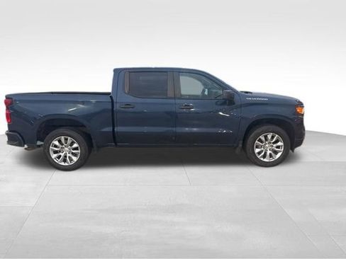 Used 2023 Chevrolet Silverado 1500 Custom image 2