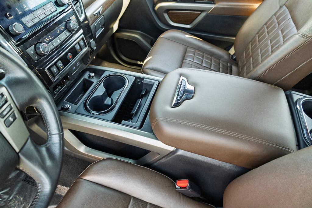 Used 2024 Nissan Titan Platinum Reserve AWD/4WD image 35