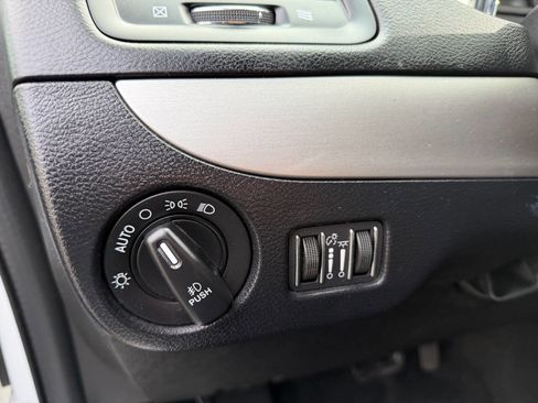 Used 2019 Dodge Grand Caravan GT FWD image 46