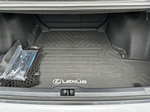 Used 2023 Lexus IS 350 F Sport w/ Memory Package AWD/4WD image 18