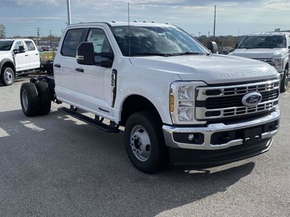 New 2026 Ford F350 XL w/ XL Chrome Package