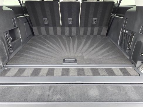 New 2025 Lincoln Navigator L Reserve image 31