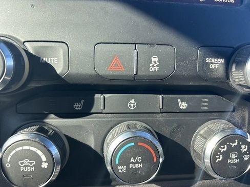 Used 2020 RAM 2500 Big Horn w/ Night Edition image 26