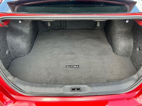 Used 2019 Nissan Altima 2.5 SR w/ SR Premium Package FWD image 31