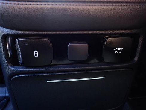 Used 2024 Lincoln Navigator Reserve AWD/4WD image 13