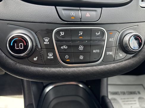 Used 2020 Chevrolet Malibu LT image 21