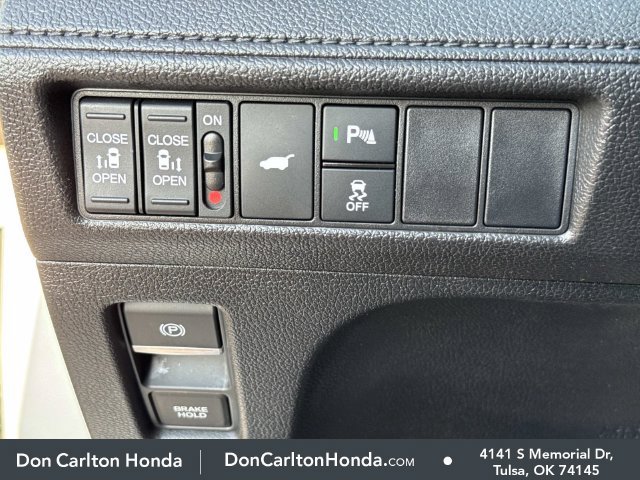 Used 2025 Honda Odyssey Elite image 28