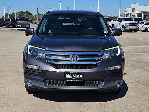 Used 2018 Honda Pilot EX image 9