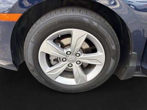 Used 2019 Honda Odyssey EX-L image 11