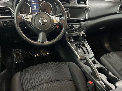 Used 2019 Nissan Sentra SV image 22